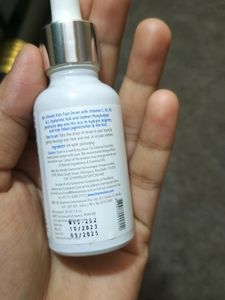 The Moms Co Face Serum..