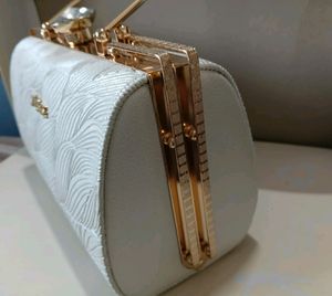 Elegant Hand Bag💕💕
