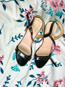 Brand New Black Heel
