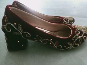 Sandal