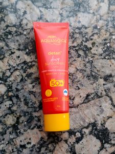 Aqualogica Detan Sunscreen