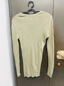 Button-Down Long Sleeve Top