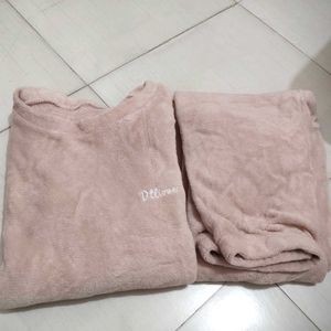 combo woolen night suit