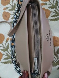 Metro Sling Bag With Free Gift