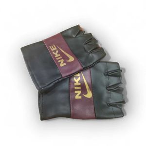 Nike Fingerless Gloves