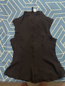H&amp;M textured peplum top