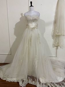 Elegant Wedding Gown