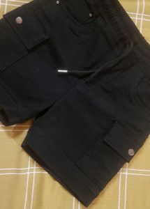 Black Cotton Women&#39;s  Denim Shorts