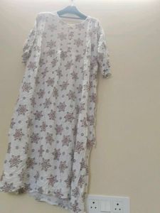 Elegant Floral Print Kurta