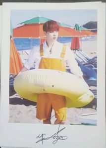 BTS JIMIN PHOTOCARDS WITH HIS SIGNATURE AND GET BTS LOGO PHOTOCARD AS FREEBIE (6+1=7) PHOTOCARDS