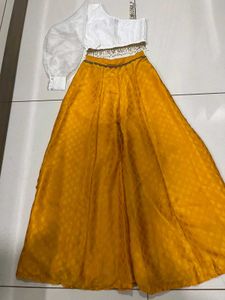 Stylish top and plazo pair