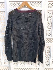 Black Knit Pullover With Burgandy Trim A