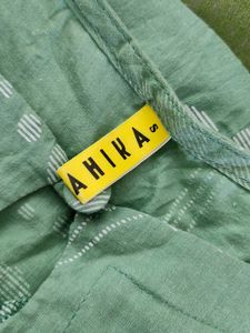 Pastel Green Floral Print Kurta (Women&#39;s)