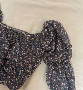 Floral Print Crop Top (Bust-30 to 34)