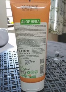 Der. Rashel Alovera Sunscreen SPF 60+