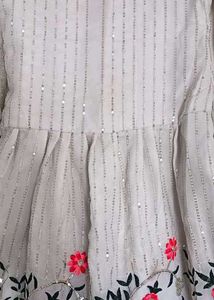 White Shara Set