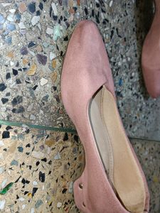 Shoe