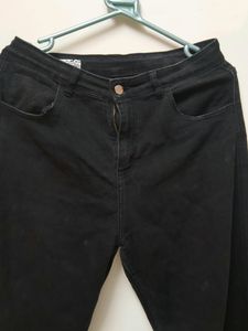 Women&#39;s Jeans