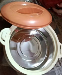 Combo of 2 Set Each Milton Lunch Box And Casserole