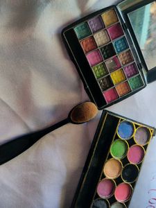 Colorful Eyeshadow Palettes