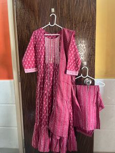 Combo 32 Bust Kurta Sets For Women