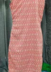 Patterned Sleeveless Kurti