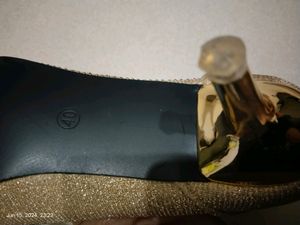 Brand New Golden Partywear Heels