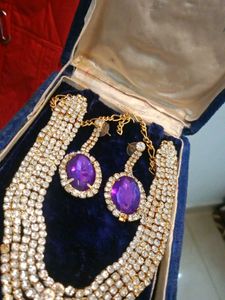 Women Neckless Set