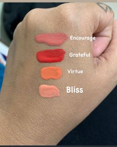 Rare Beauty Blush(500 Each)