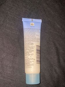 Neutrogena Ultra Sheer Sunscreen(sealed)