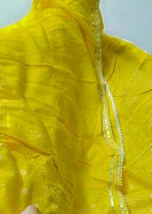 Beautiful Yellow 💛 Printed Women Frock