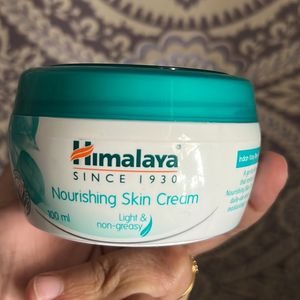 Himalaya Nourishing Winter Cherry &amp; Aloevera Skin Cream 100 ml