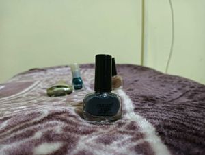 Nail Polish Bundle