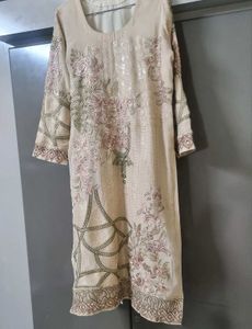 Elegant Embroidered Kurta set