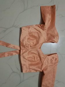 Elegant Peach silk Saree with blause