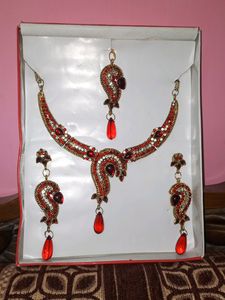 Red Jewelry Set