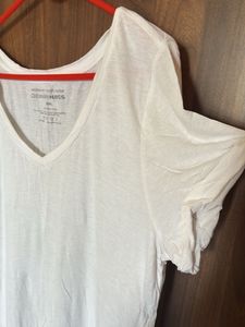 White V-Neck Short Sleeve Tee