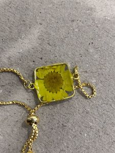 Handmade Sunflower Resin Adjustable Bracelet
