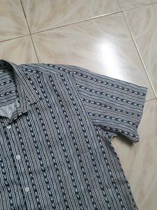 Branded Patterned Men&#39;s Shirt