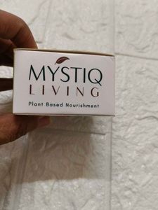 Mystiq Living Day &amp; Night Cream Green Cofee