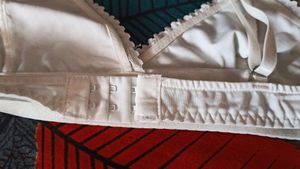 White panty bra set