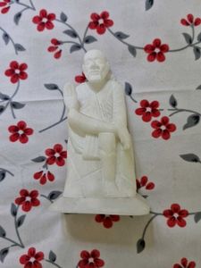Sai Baba Statue