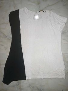 Izabel London Colorblocked Top