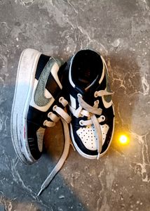 NIKE SNEAKERS FOR KIDS