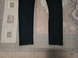 D@74 Size-30 Slim Jeans