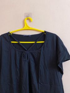 Black Top - Casual Style