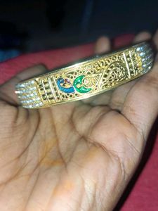 Gold-plated Bangle
