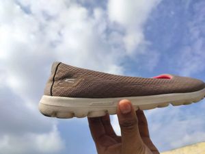 🦚🛍️OG SKECHERS WOMEN