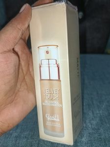Glam21 Matte Oil Free Silk Foundation