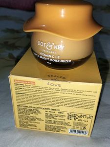 Dot &amp; Key Vitamin C+E Moisturizer